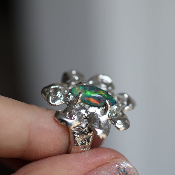 Flower opal ring