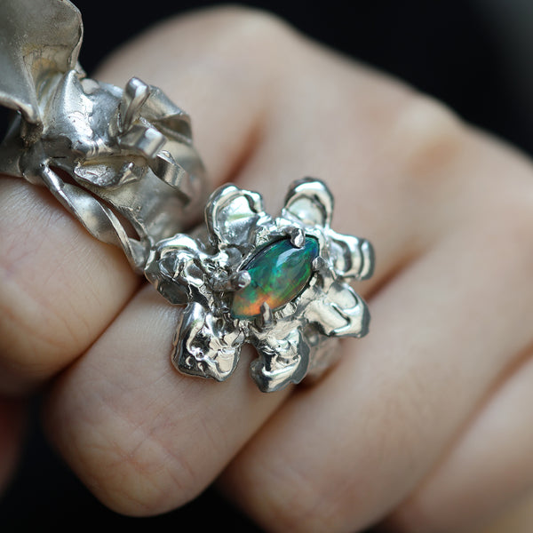 Flower opal ring